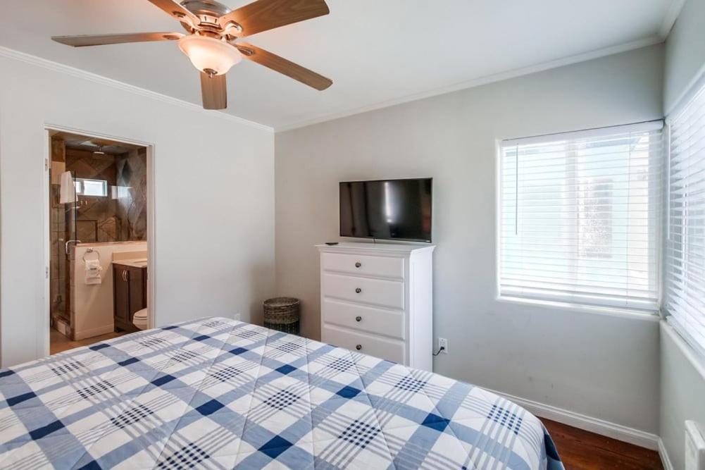 Manhattan Shores 1b